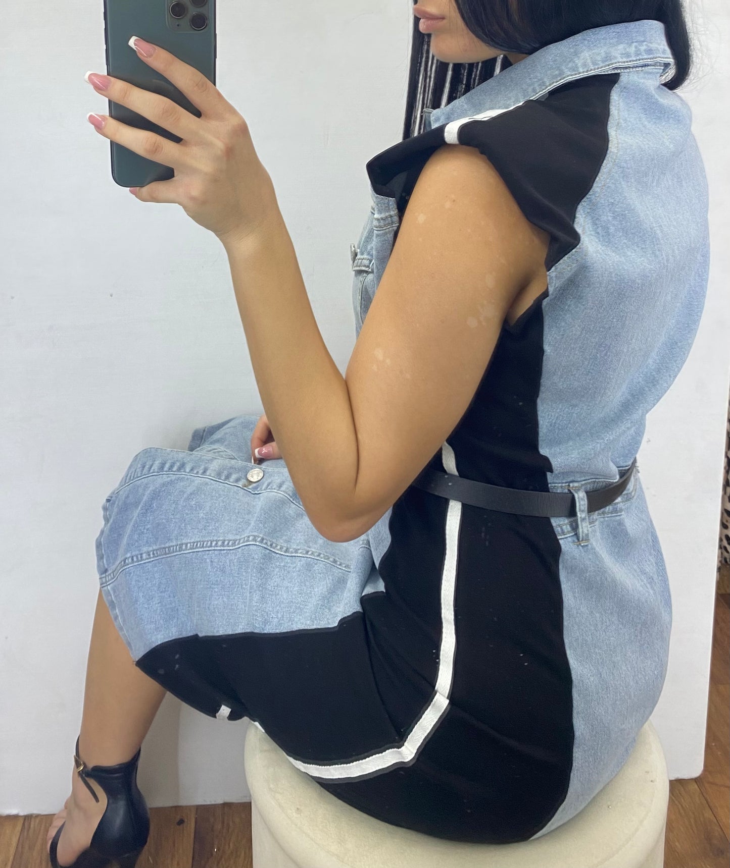 Vestito in denim con bande laterali 2 COLORI
