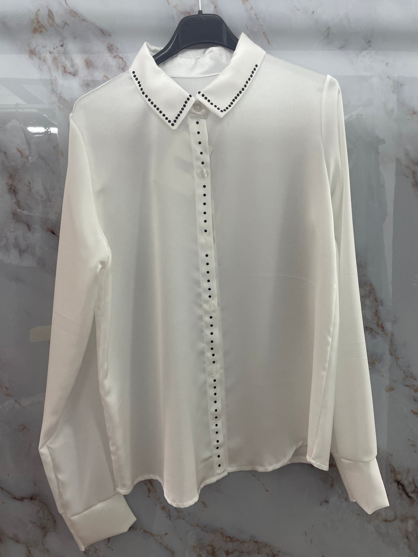 Camicia bianca brillantini neri